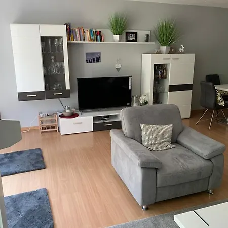 Apartment Wohlfuehlferienwohnung Mit Terrasse In Bensberg