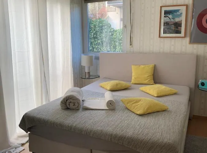 Wohlfuehlferienwohnung Mit Terrasse In Bensberg Daire